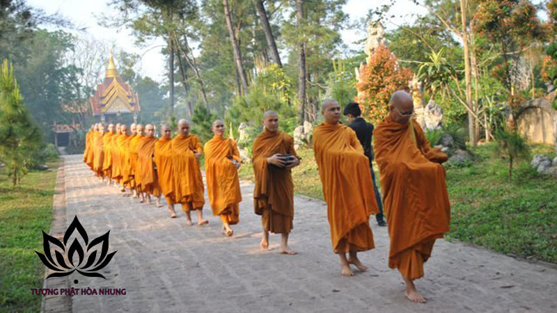 Y Phục Phật Giáo Nam Tông: Nét Đẹp Giản Dị Của Sự Giải Thoát