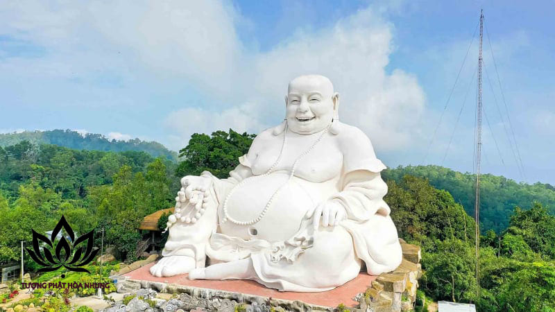 Các Hỉnh Tướng Phổ Biến Của Tượng Phật Hoan Hỉ