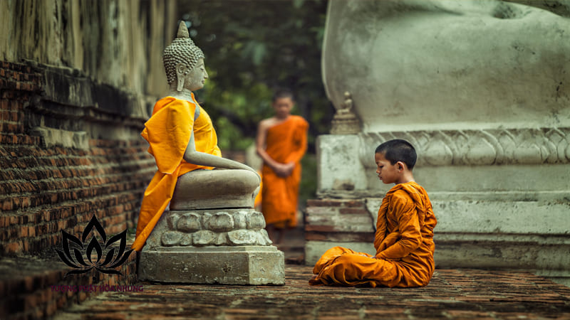 Lời Dạy Của Chư Tổ và Kinh Điển Về Công Đức Lạy Phật