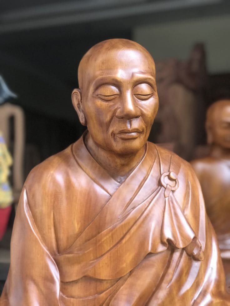 Một số hình ảnh về Tượng Lục Tổ Huệ Năng