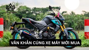 van-khan-cung-xe-may-moi-mua